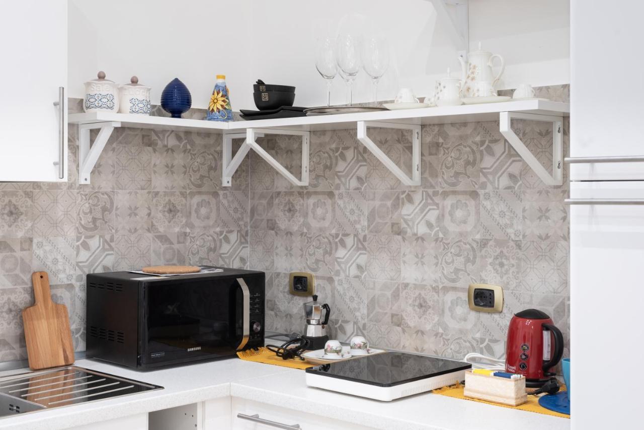 Il Priscio Apartment Бари Екстериор снимка