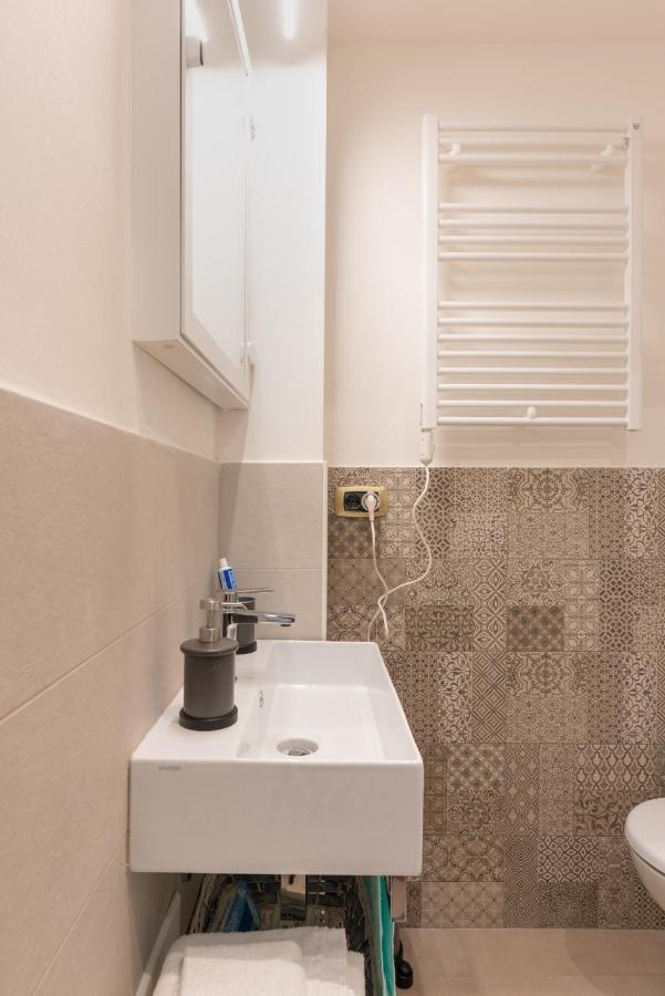 Il Priscio Apartment Бари Екстериор снимка